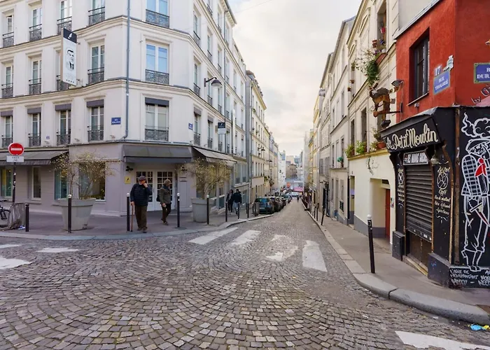 & Stylish 1bd Duplex W Gardenmontmartre! شقة