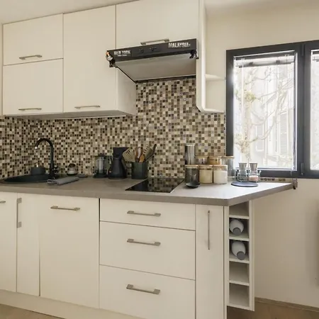 דירה & Stylish 1bd Duplex W Gardenmontmartre! *