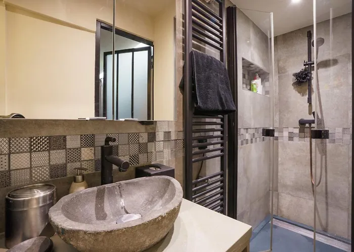& Stylish 1bd Duplex W Gardenmontmartre!